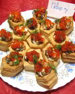 Тарталетки с грибами и креветками