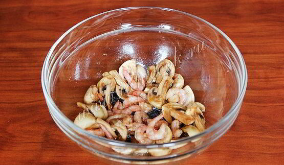 тарталетки с креветками