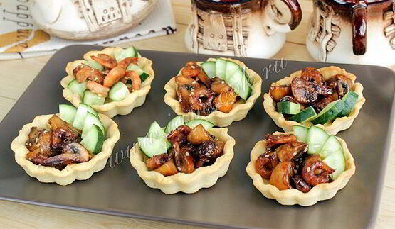 тарталетки с креветками