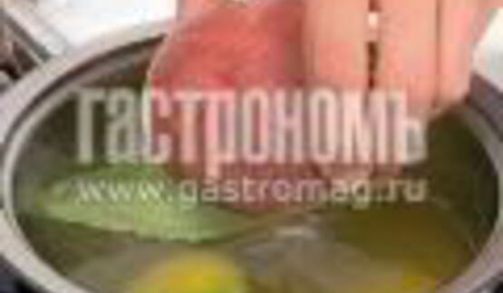 тарталетки с персиками