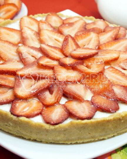 Рецепт клубничного тарта без выпечки