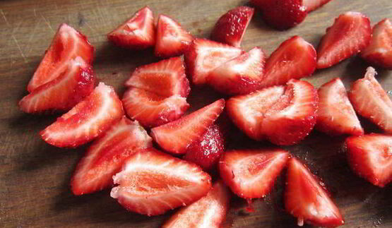 клубничный тарт с заварным кремом