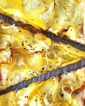 Легкий овощной тарт с сыром