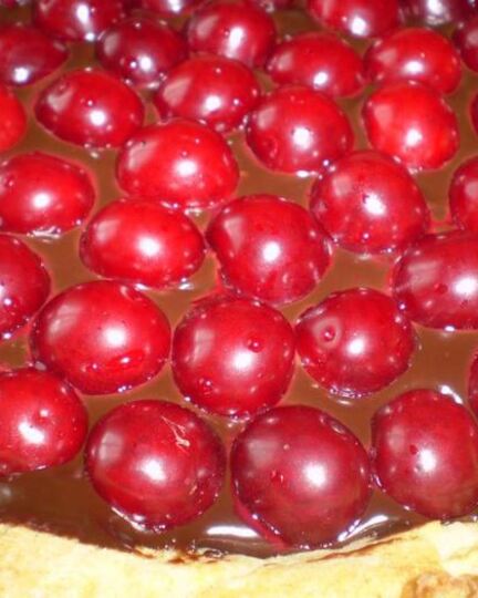 Рецепт шоколадна-вишневого тарт