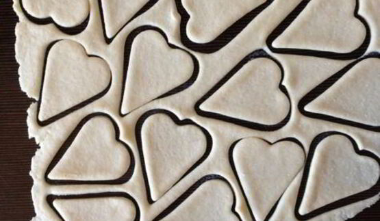 тарт из творожного теста с карамельками