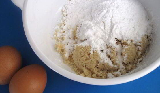 тарт с франжипаном и карамелизованной грушей