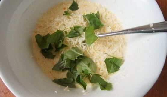 тарт с кабачком и базиликом на слоеном тесте