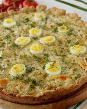 Тарт с капустой и перепелиными яйцами