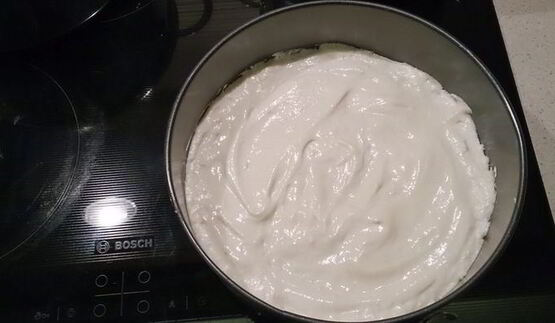 тарт с клубничным муссом и желе