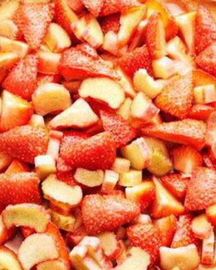 Рецепт тарта с клубникой и ревенем