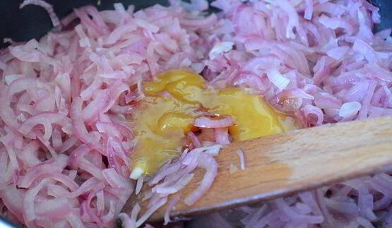 тарт татен с карамелизованным луком