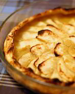 Тарт татен с яблоками из слоеного теста