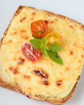 Французские тосты Крок-месье