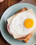 Тосты на завтрак