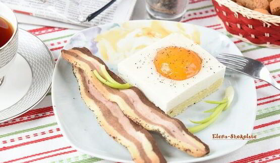 яичница с беконом на десерт