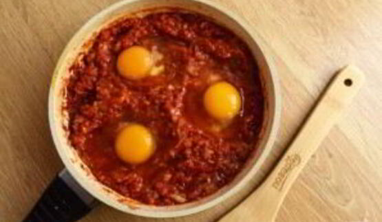 яичница в томате по-африкански