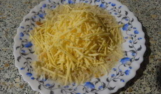 запечённая глазунья с вялеными томатами