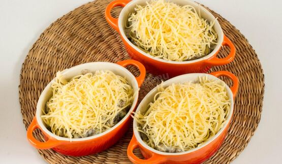 грибной жульен из шампиньонов