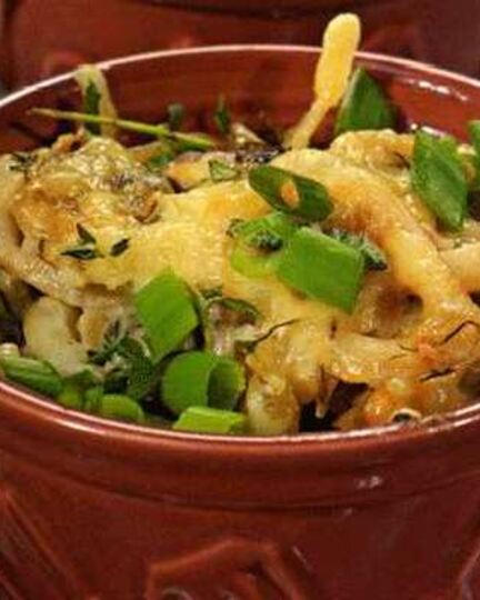 Рецепт грибного жульена с кальмарами в духовке