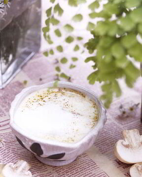 Жульен с грибами на сковороде