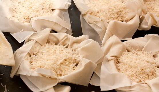 жульен с курицей в тесте фило