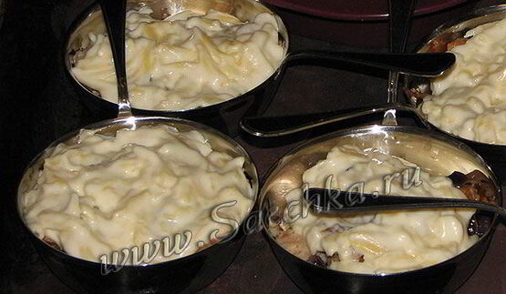 жульен со свининой