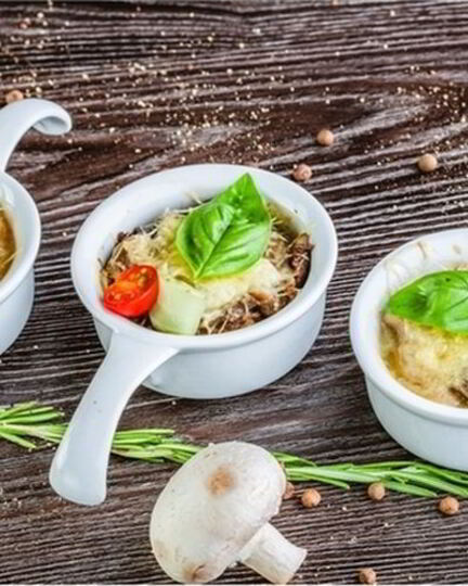 Рецепт жюльена из кальмаров с сыром и грибами