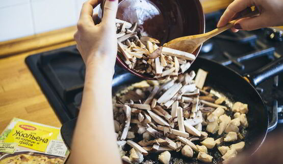 жюльен в хрустящей булочке